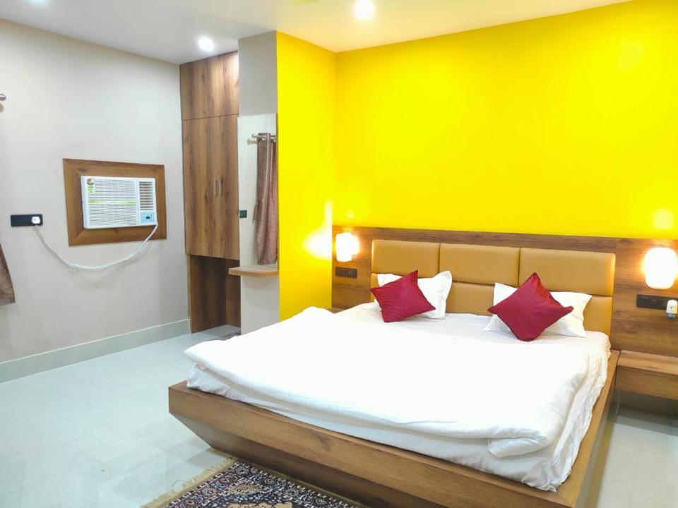 Hotel Vaishnavi Near Baba Dham Temple Deoghar Zewnętrze zdjęcie